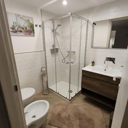 ゲストハウス House ナルド