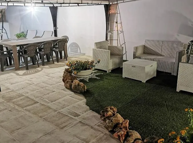 House 3*